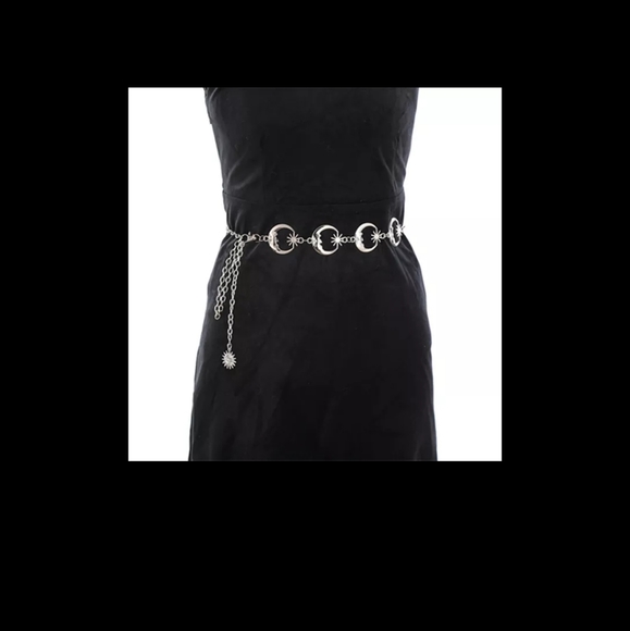 Celestial Silver Chain Belt - Picture 11 of 13